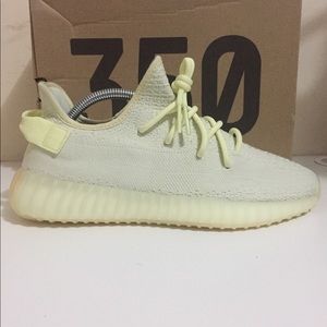 Yeezy butter size 8.5